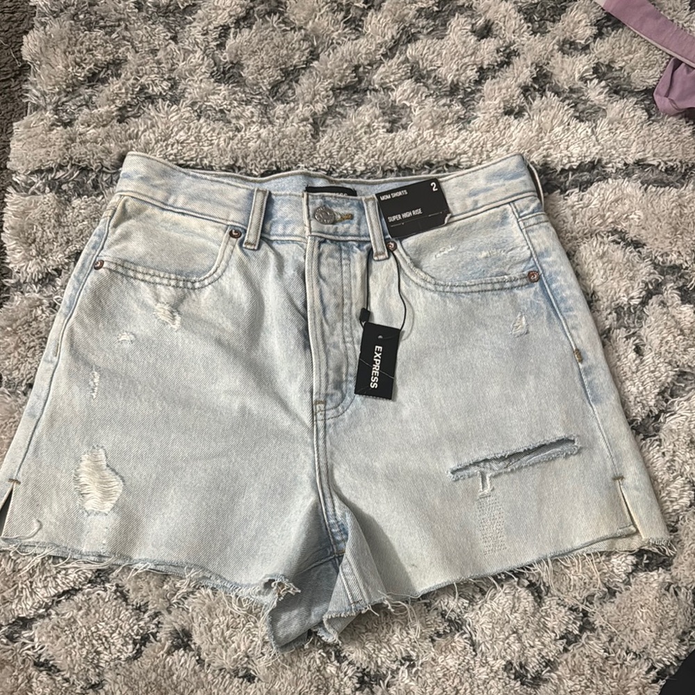 NWT Express | Mom Shorts Super High Rise